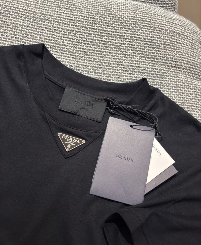 Affordable Prada T-Shirts 168696