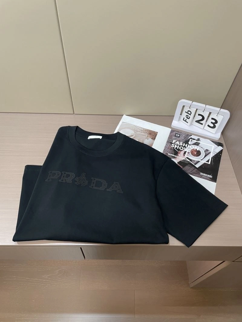 Prada T-Shirts Breathable 168681