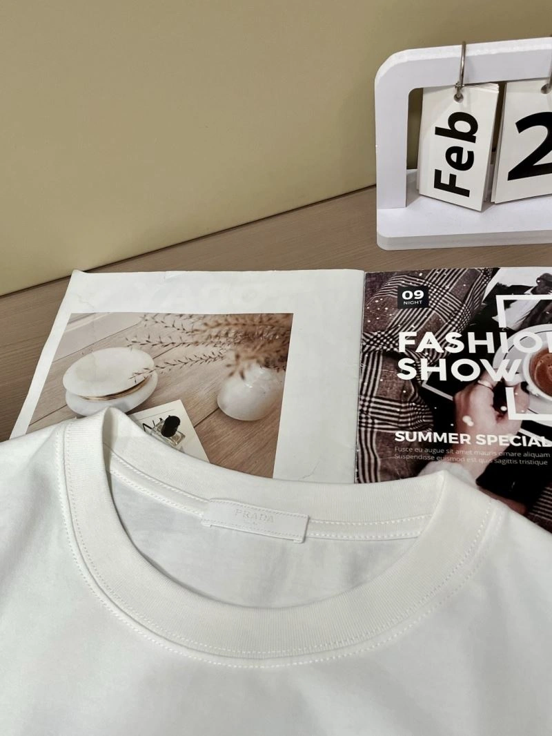 FreshLook Prada T-Shirts 168669