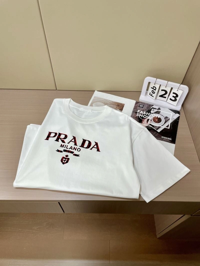 FreshLook Prada T-Shirts 168669