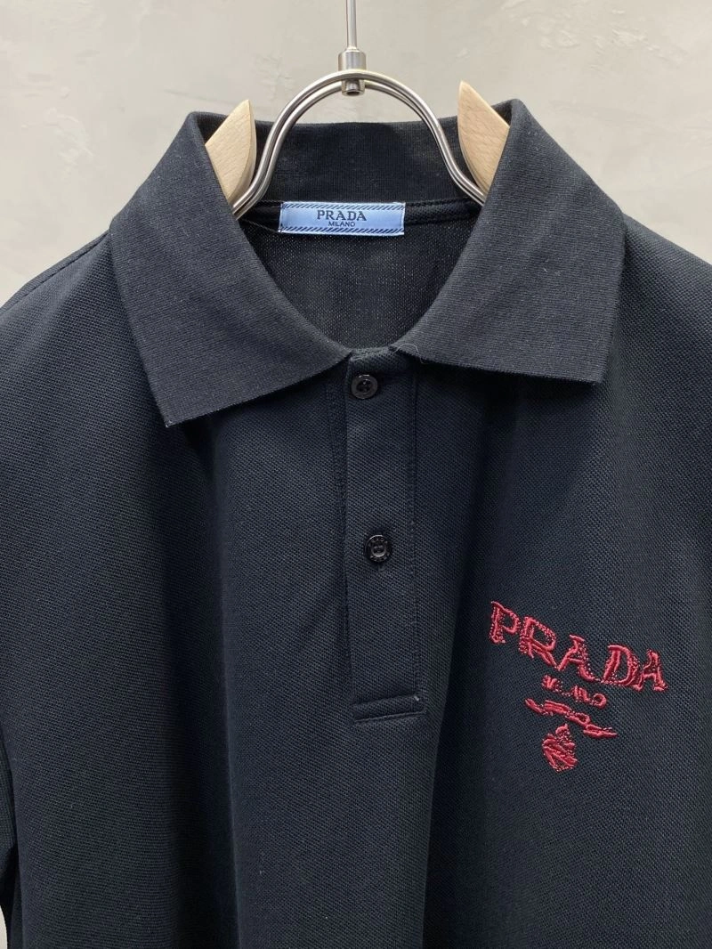 Prada T-Shirts Effortless 168666