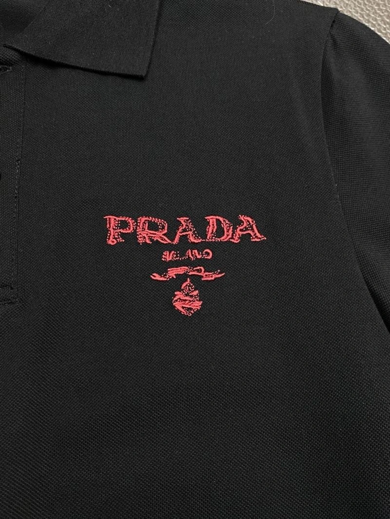 Prada T-Shirts Effortless 168666