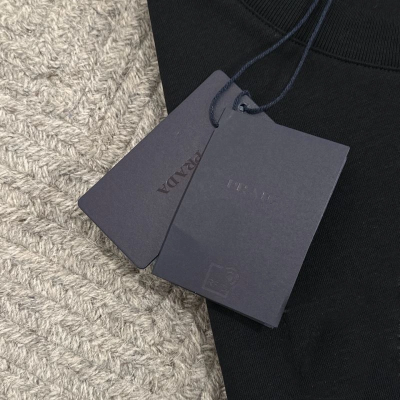 Prada T-Shirts Stylish 168672