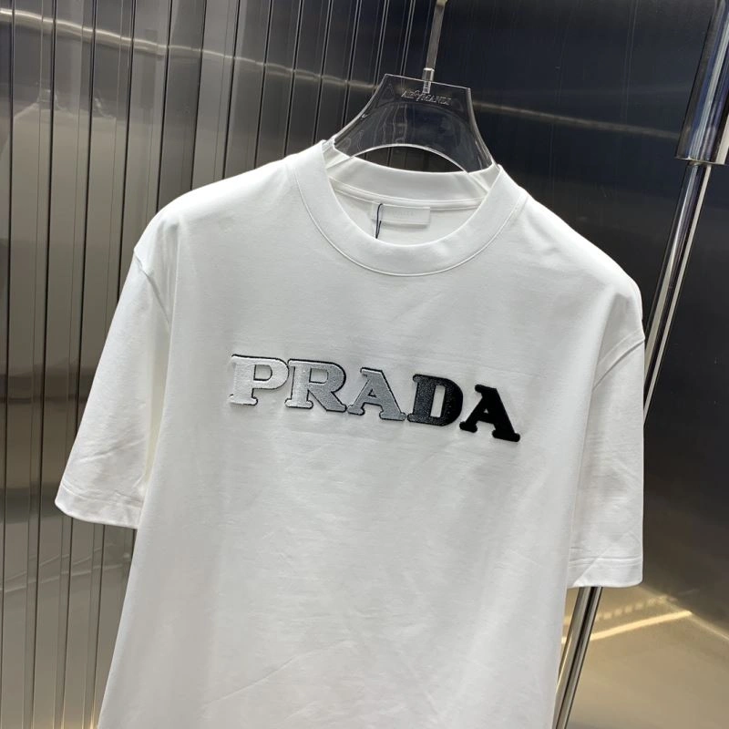 Prada T-Shirts GoAnywhere 168673