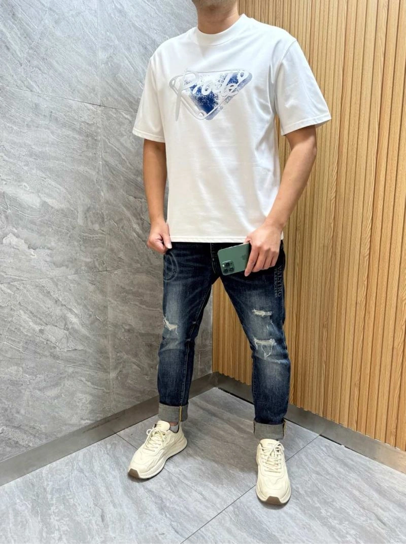 Packable Prada T-Shirts 168660