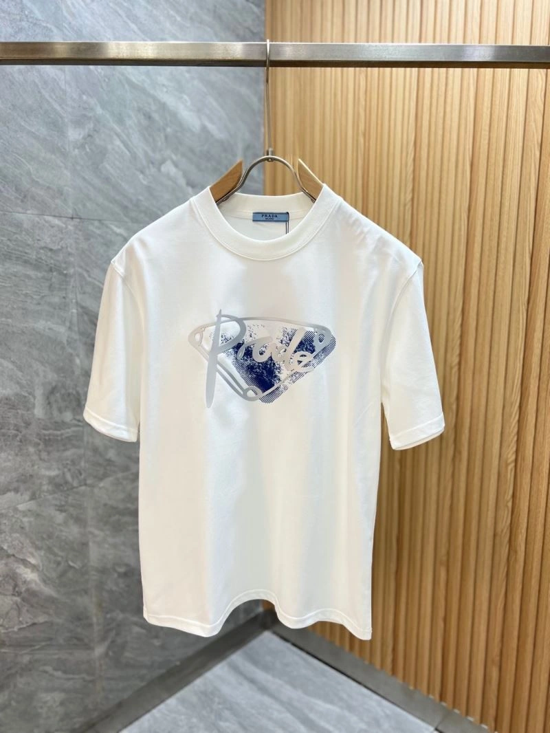 Packable Prada T-Shirts 168660