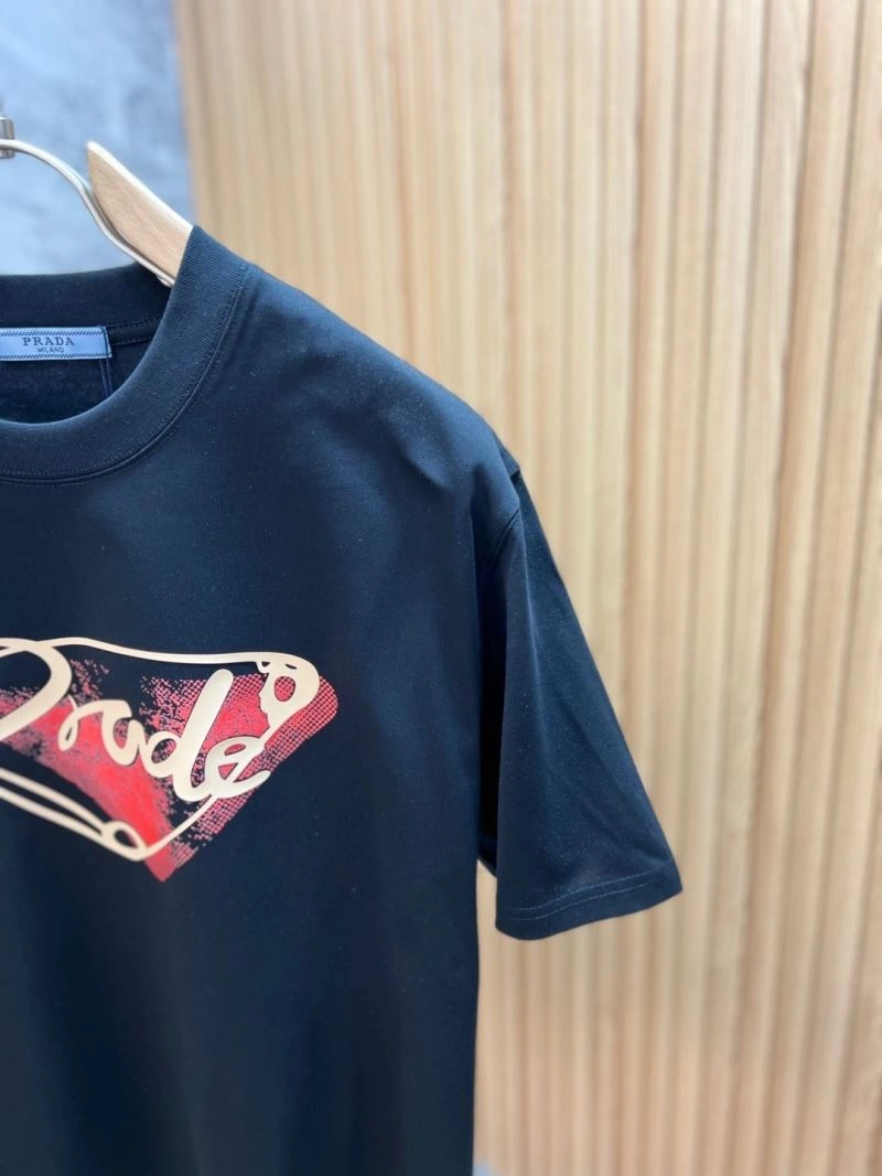 Prada T-Shirts AllSeason 168662
