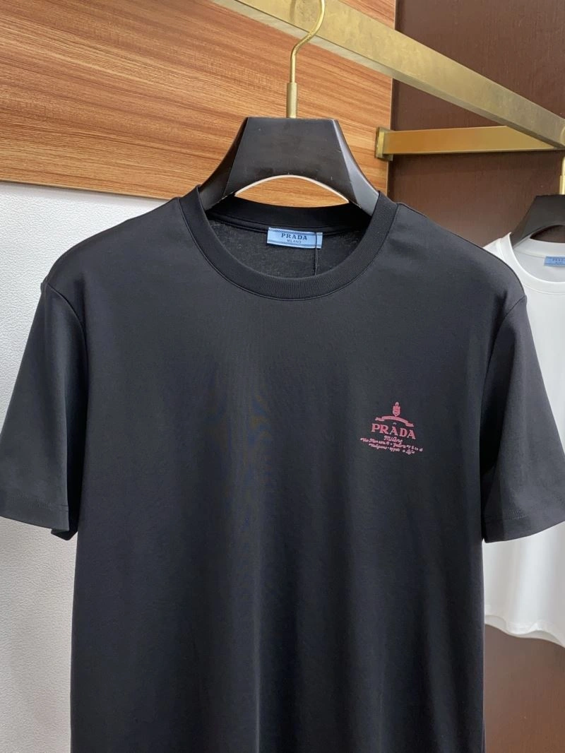 Prada T-Shirts Chic 168663