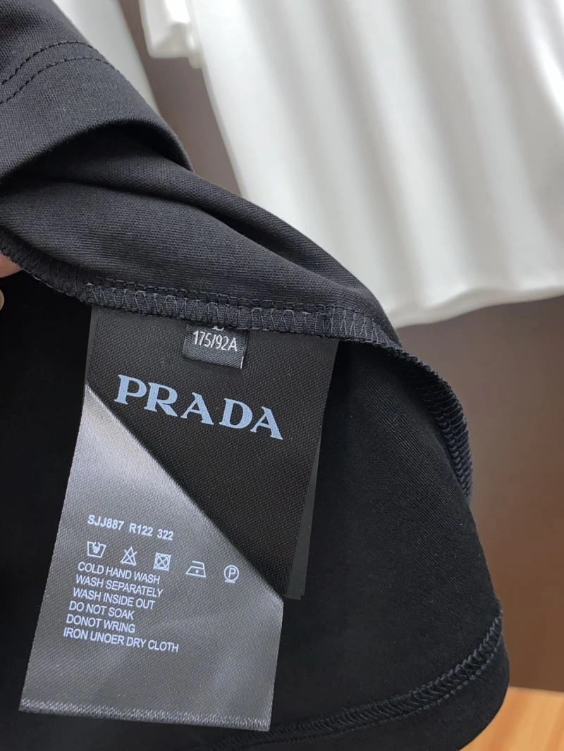 Prada T-Shirts Chic 168663