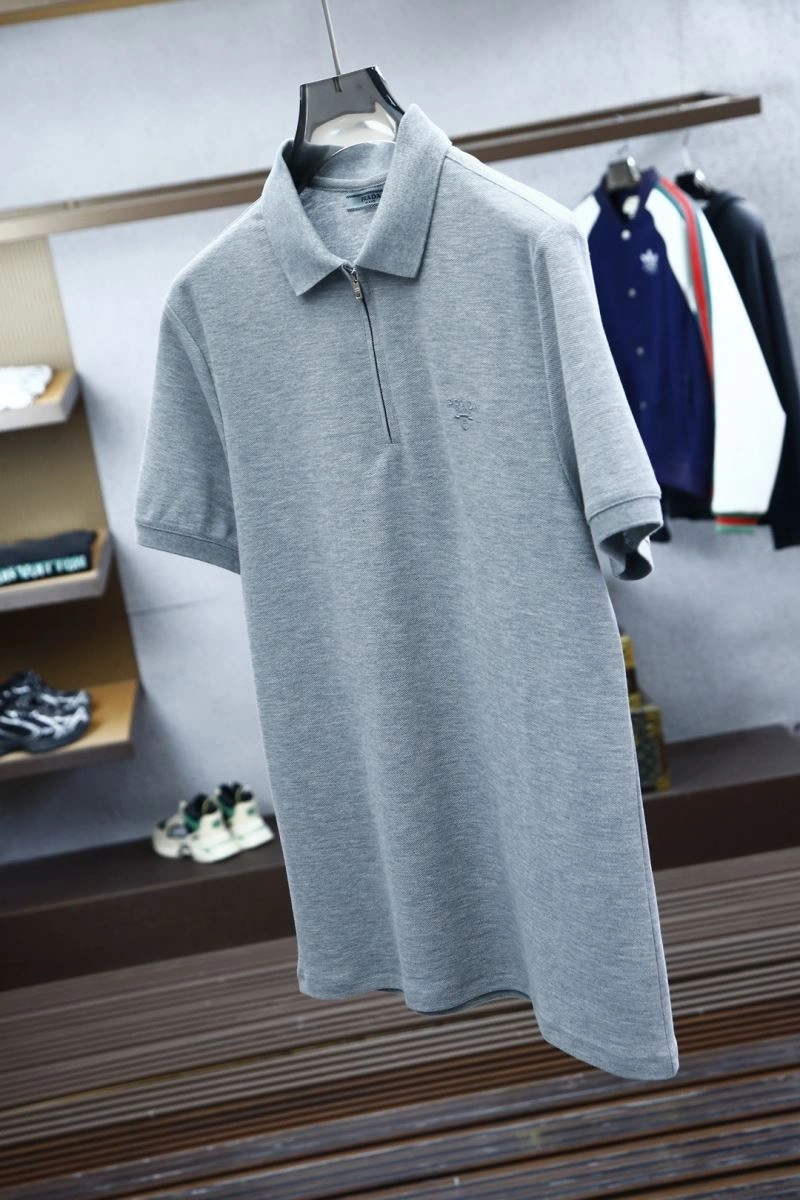 UrbanStyle Prada T-Shirts 168661