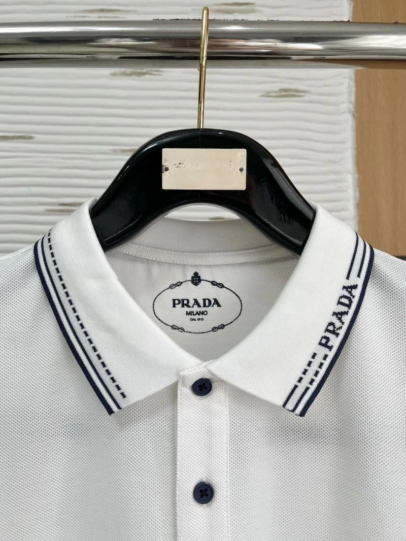 Prada T-Shirts Elegant 168631