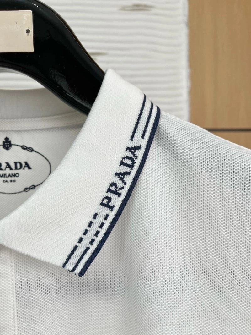 Prada T-Shirts Elegant 168631
