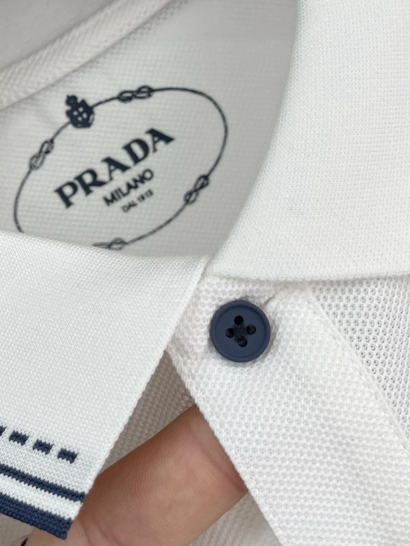 Prada T-Shirts Elegant 168631