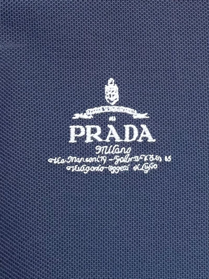 WellDesigned Prada T-Shirts 168646