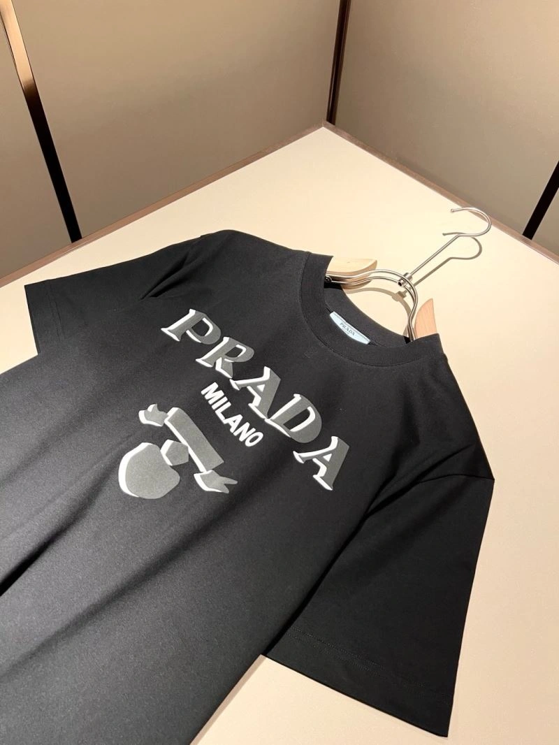 Cozy Prada T-Shirts 168658