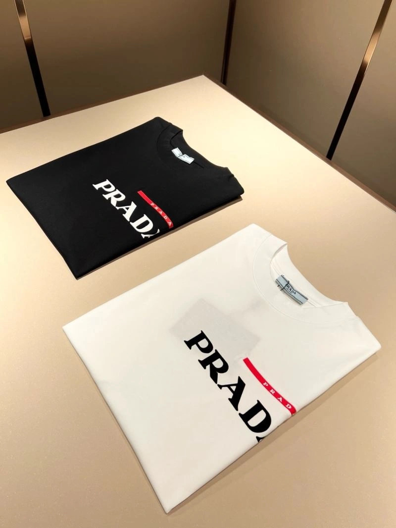EyeCatching Prada T-Shirts 168637