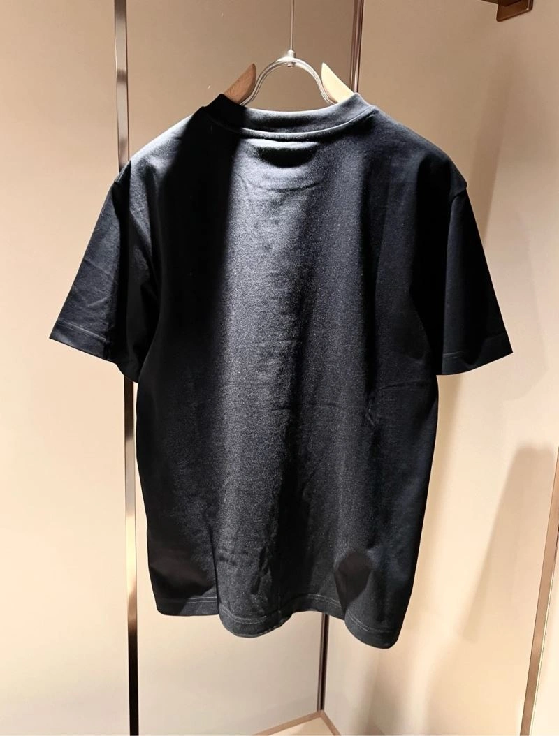 EyeCatching Prada T-Shirts 168637