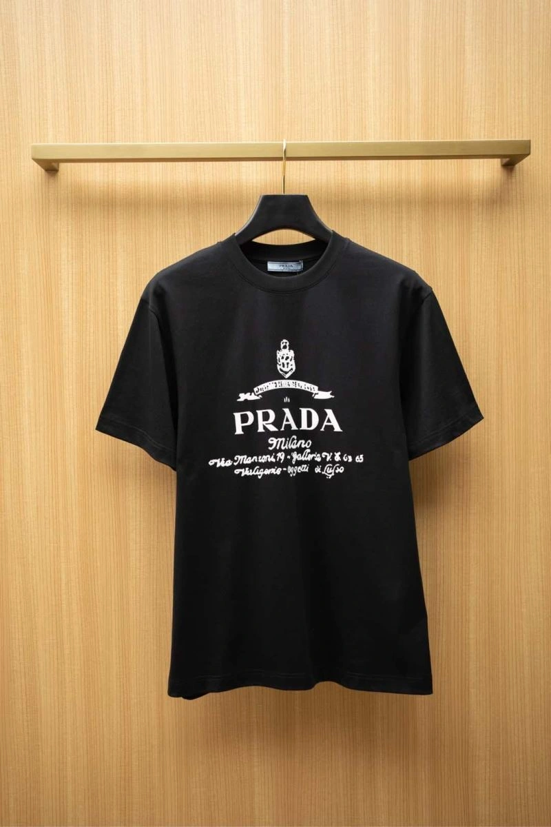 Comfortable Prada T-Shirts 168618