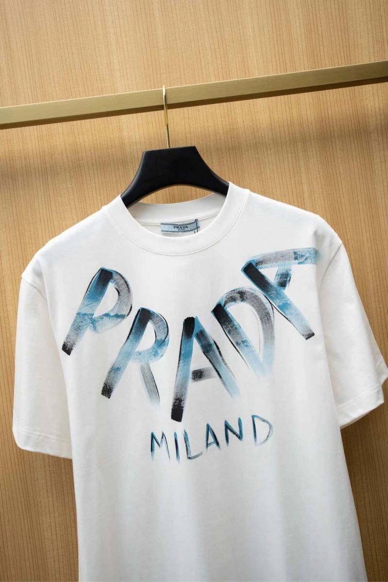 Durable Prada T-Shirts 168617