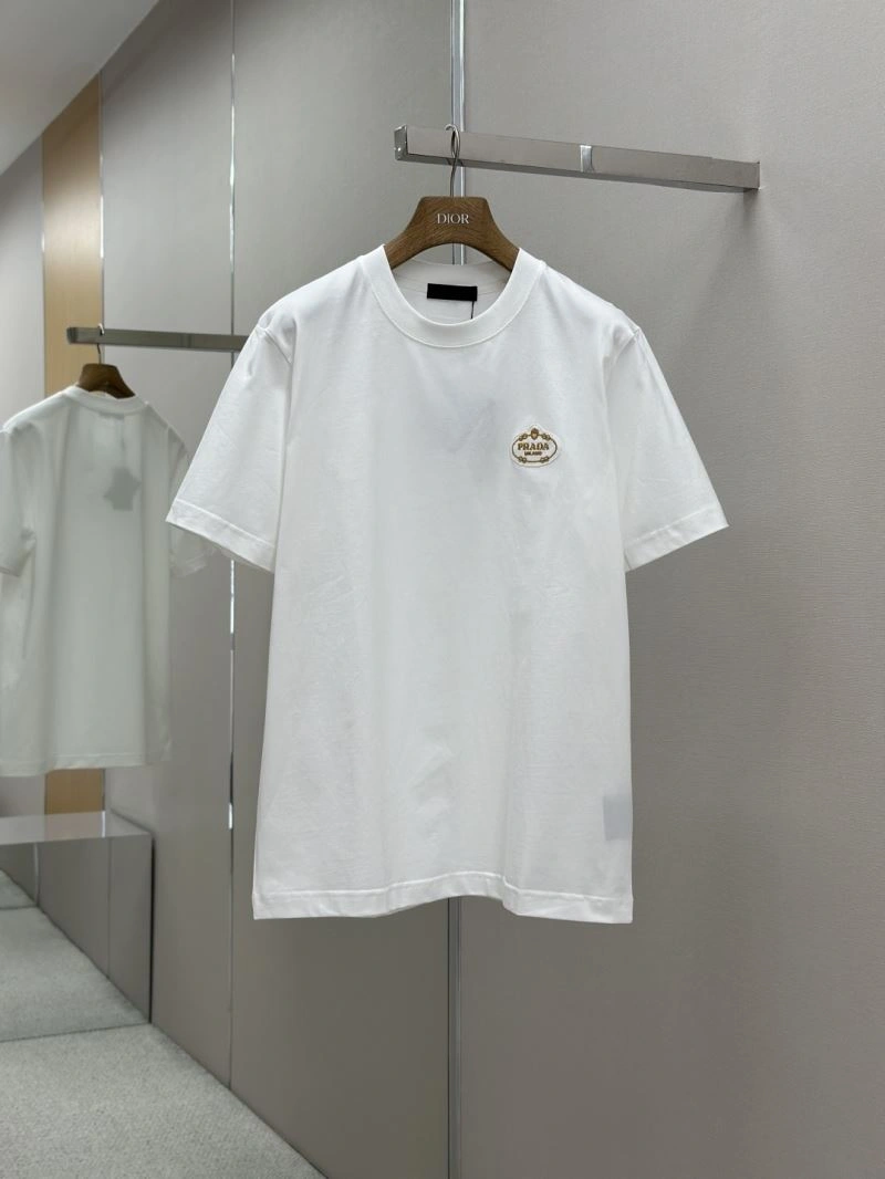 FashionForward Prada T-Shirts 168642
