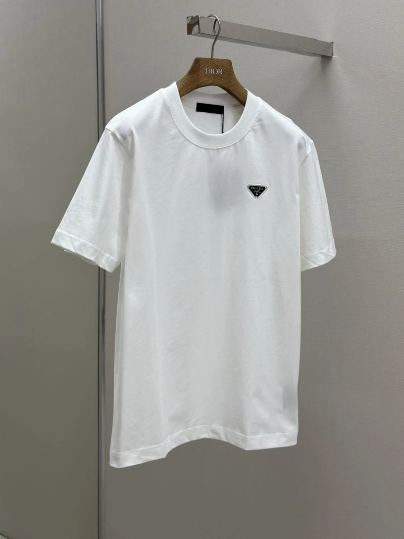 Unisex Prada T-Shirts 168622