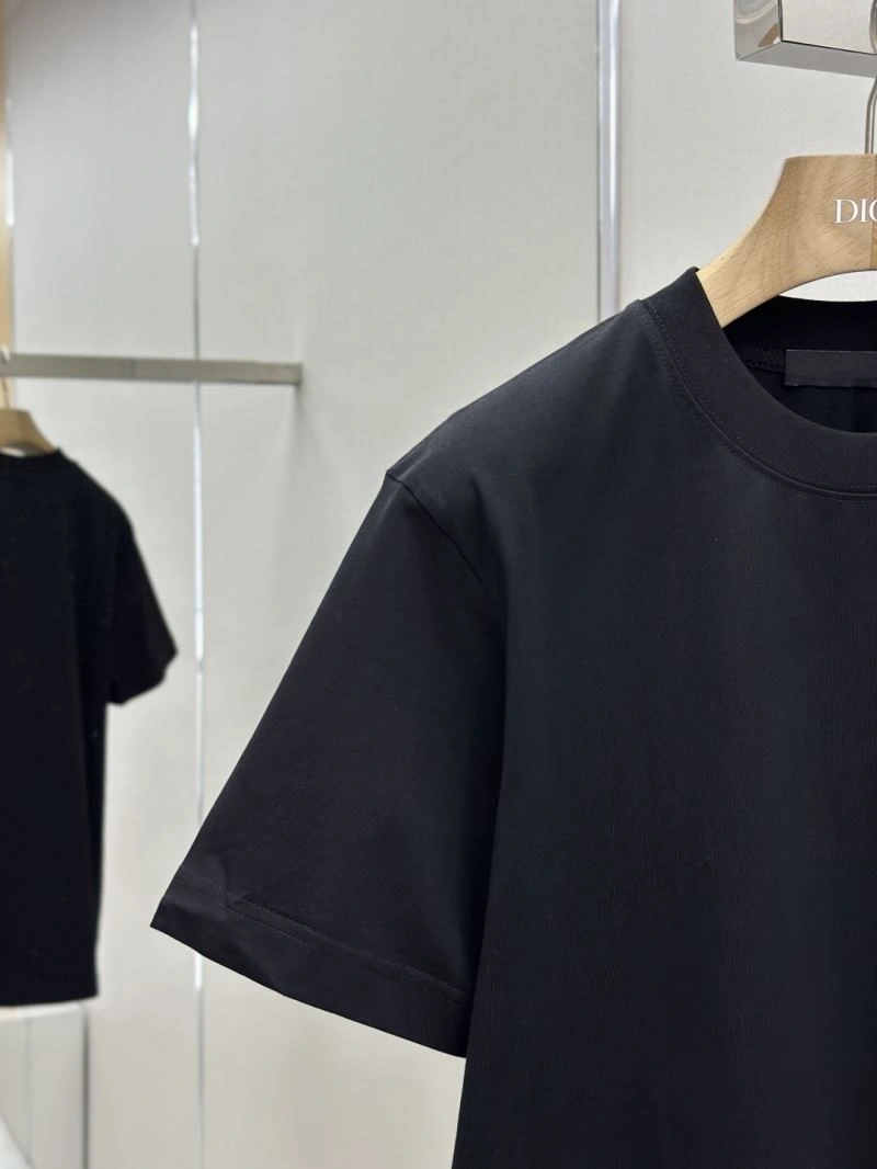 Prada T-Shirts Soft 168589