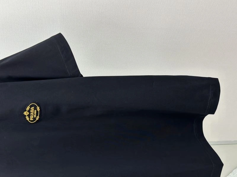 Prada T-Shirts Soft 168589