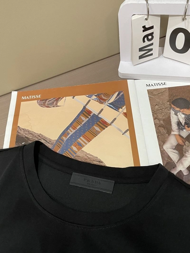 Prada T-Shirts Stylish 168598