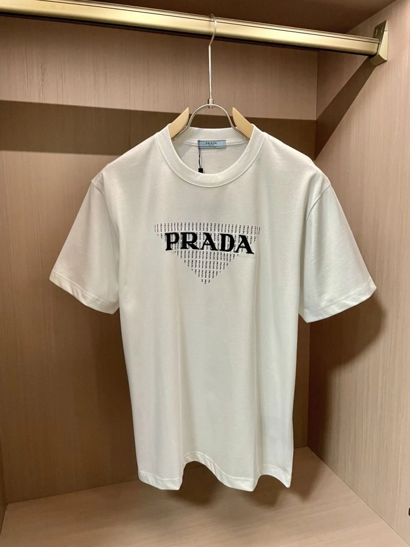 Unique Prada T-Shirts 168609