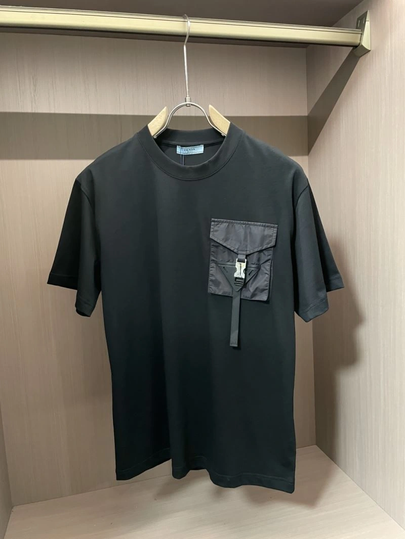 Prada T-Shirts WaterResistant 168590