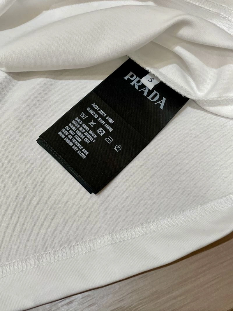 Prada T-Shirts WaterResistant 168590