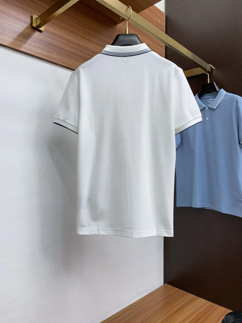 Versatile Prada T-Shirts 168599