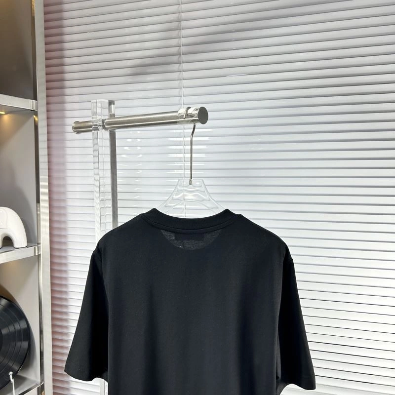 Vibrant Prada T-Shirts 168587