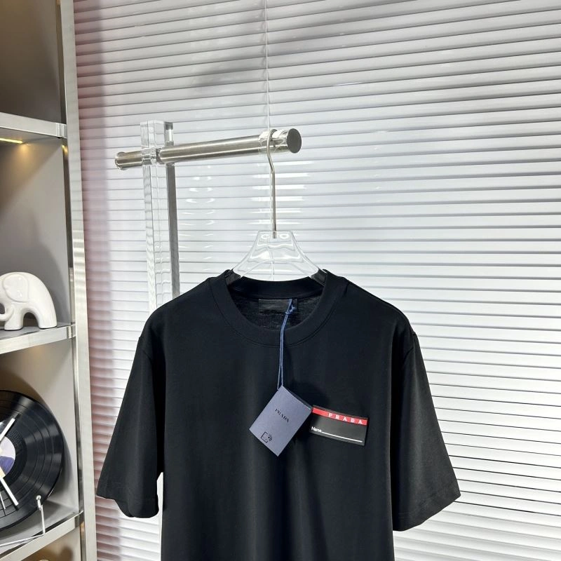 Prada T-Shirts Breathable 168593