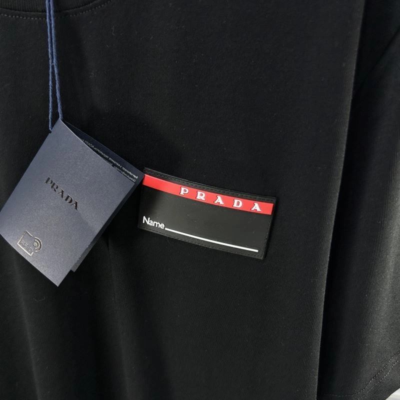 Prada T-Shirts Breathable 168593