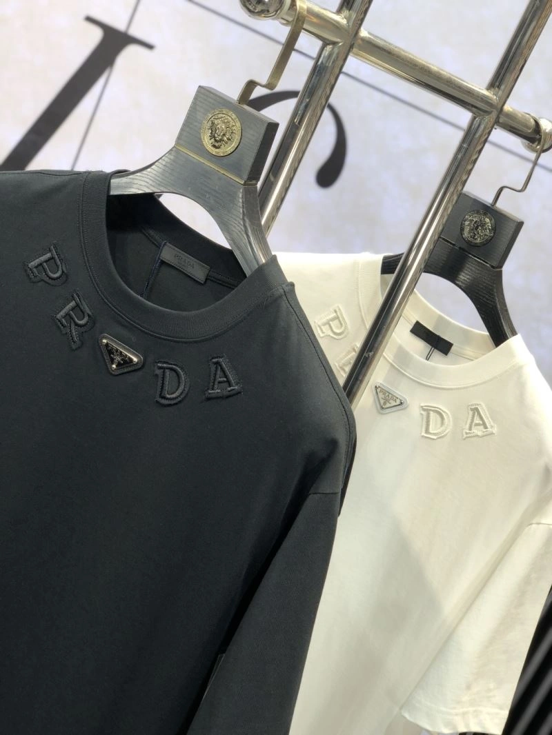 GoodFit Prada T-Shirts 168567