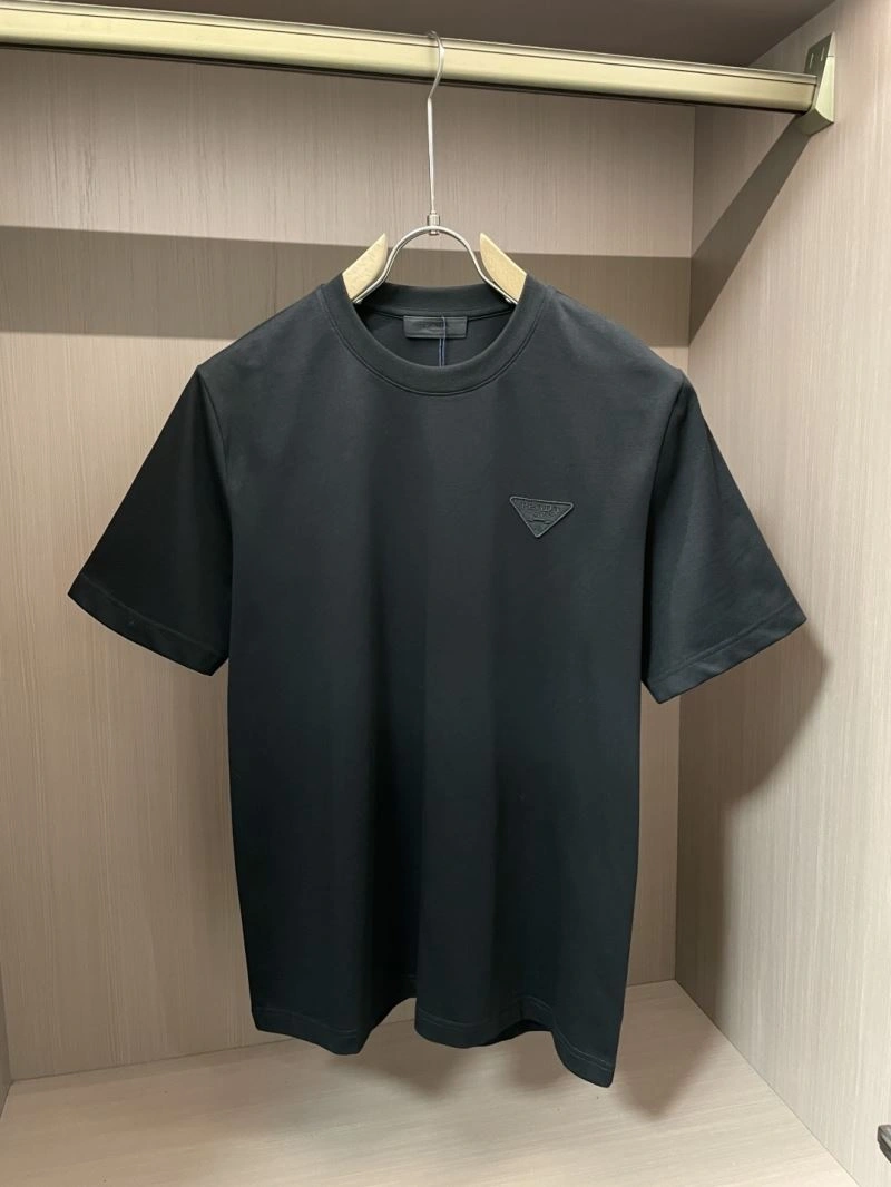 Youthful Prada T-Shirts 168565