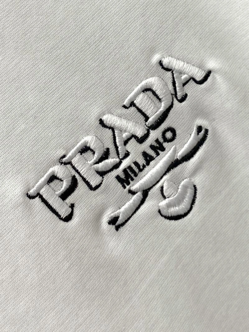 Lightweight Prada T-Shirts 168560