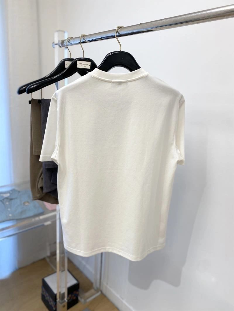 Lightweight Prada T-Shirts 168560