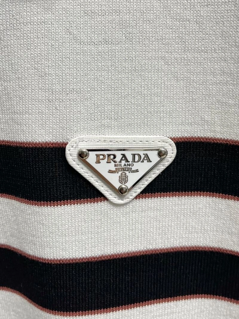 Prada T-Shirts Original 168573