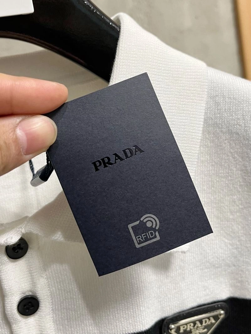 FreshLook Prada T-Shirts 168621