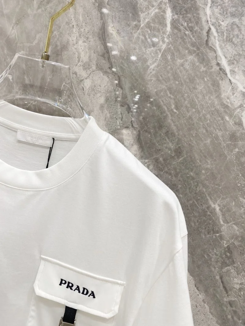 Durable Prada T-Shirts 168551