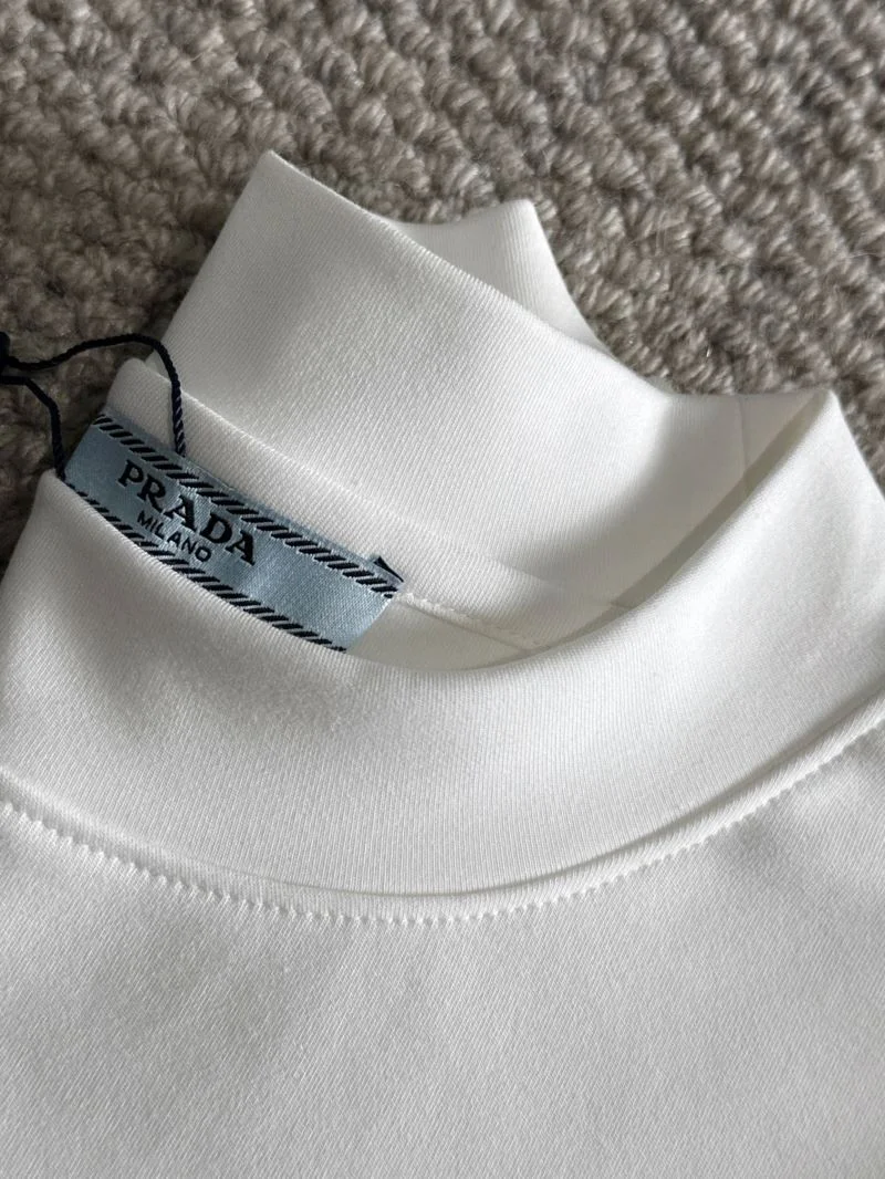 Prada T-Shirts Durable 168549