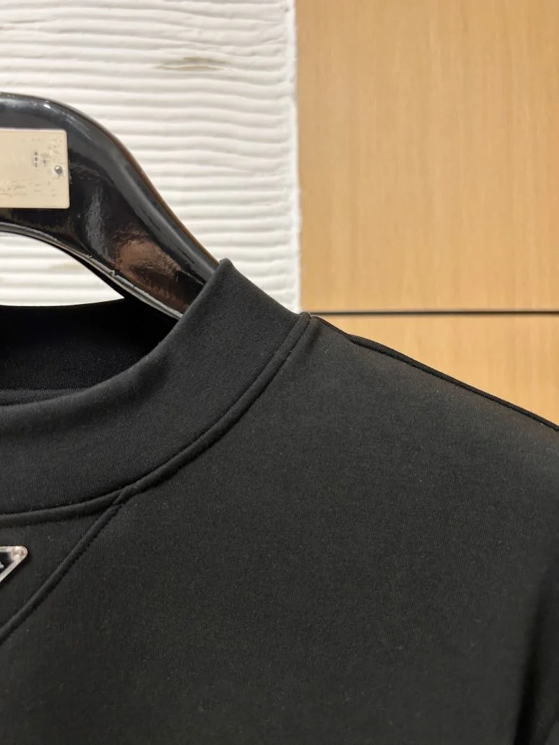 Prada T-Shirts Versatile 168531