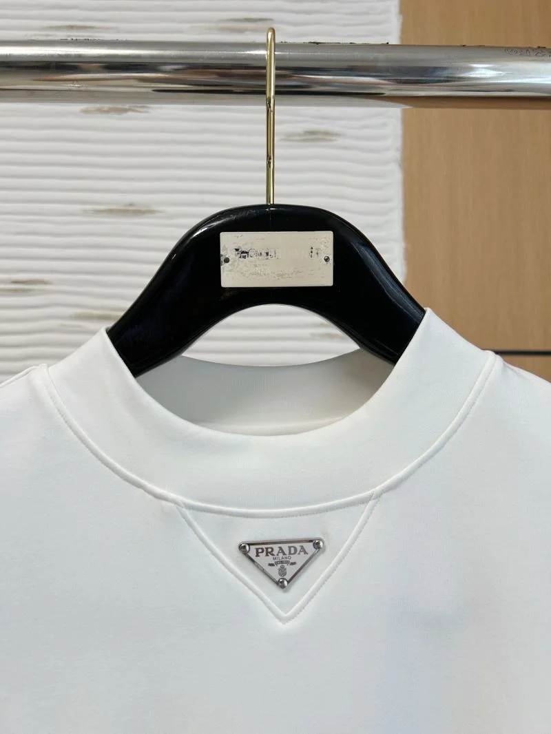 Prada T-Shirts WeatherProof 168529