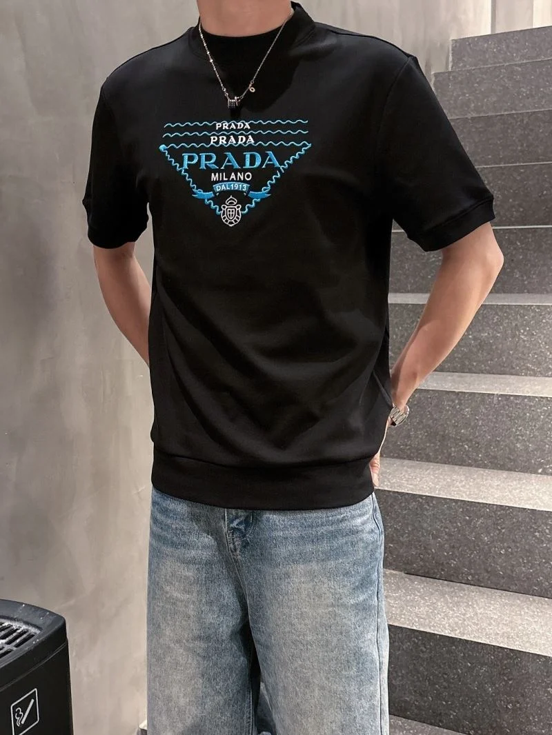 Unique Prada T-Shirts 168548