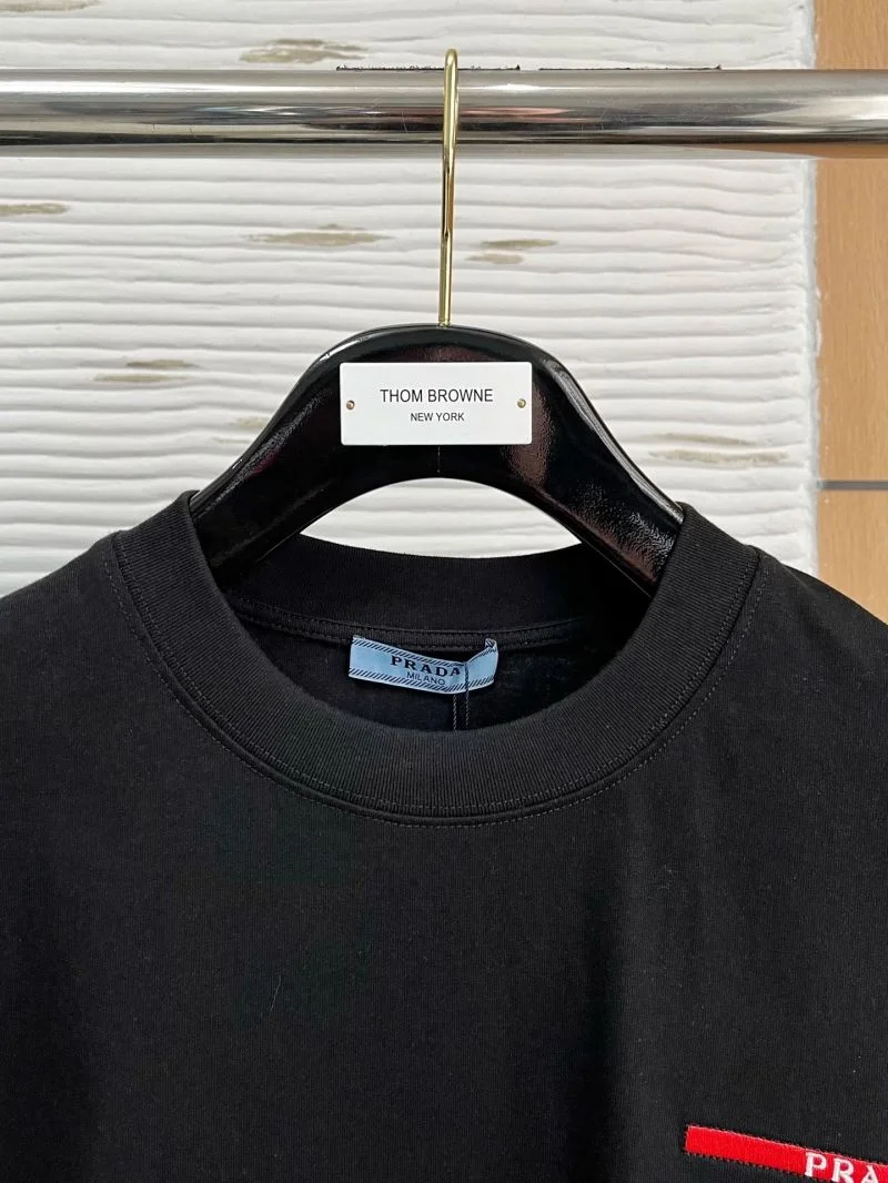 Prada T-Shirts WaterResistant 168526