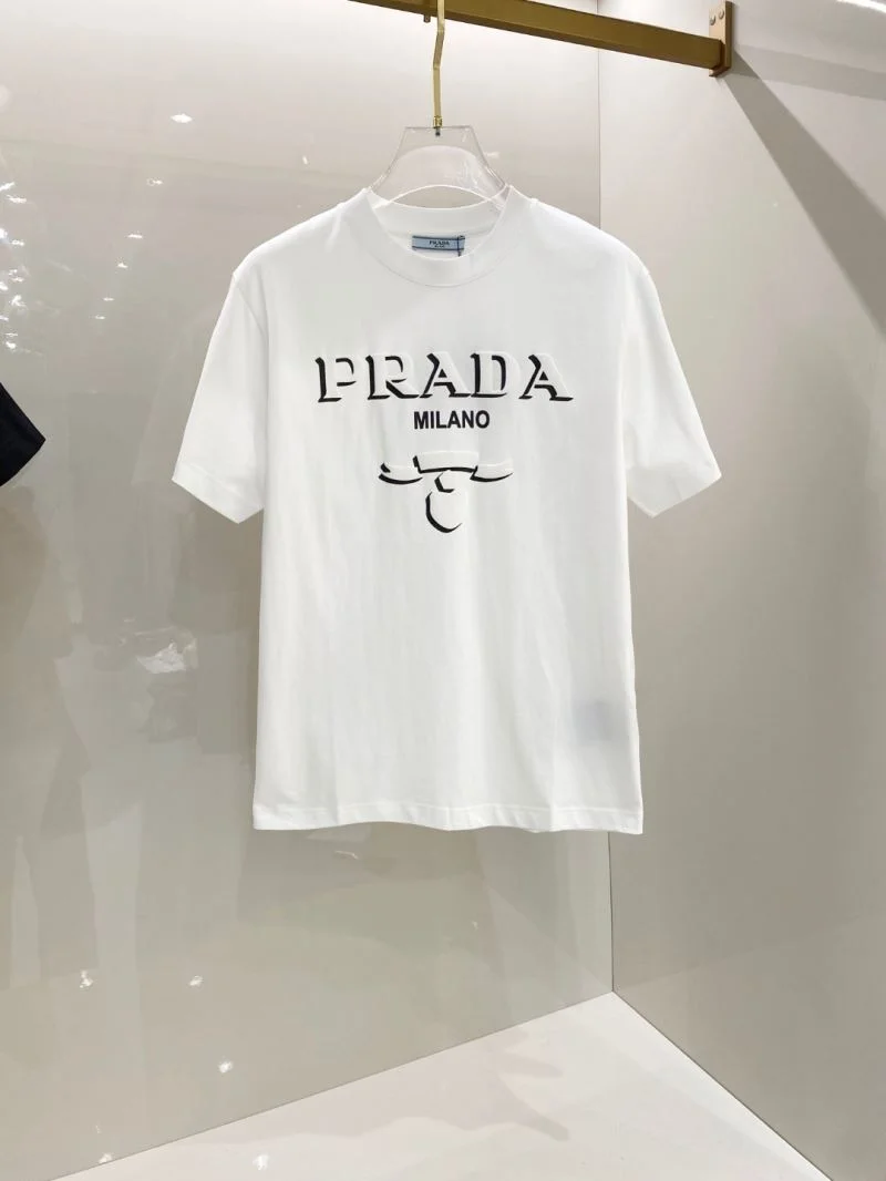 Sustainable Prada T-Shirts 168541