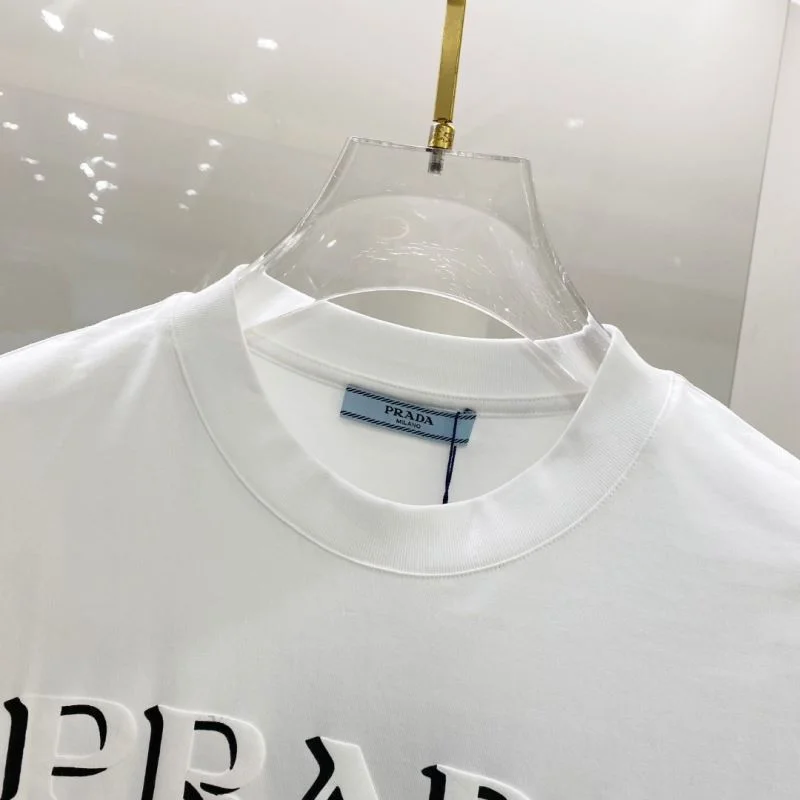 Sustainable Prada T-Shirts 168541