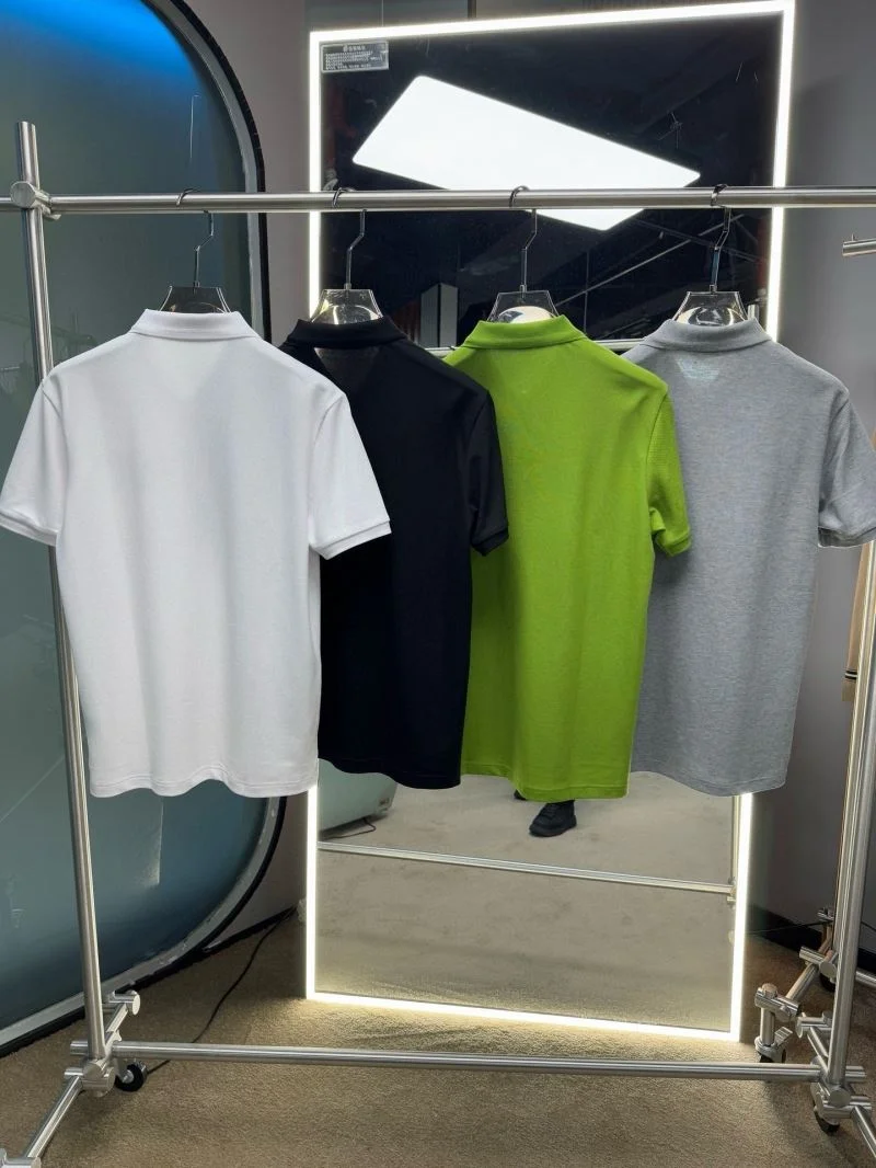 Seasonal Prada T-Shirts 168545